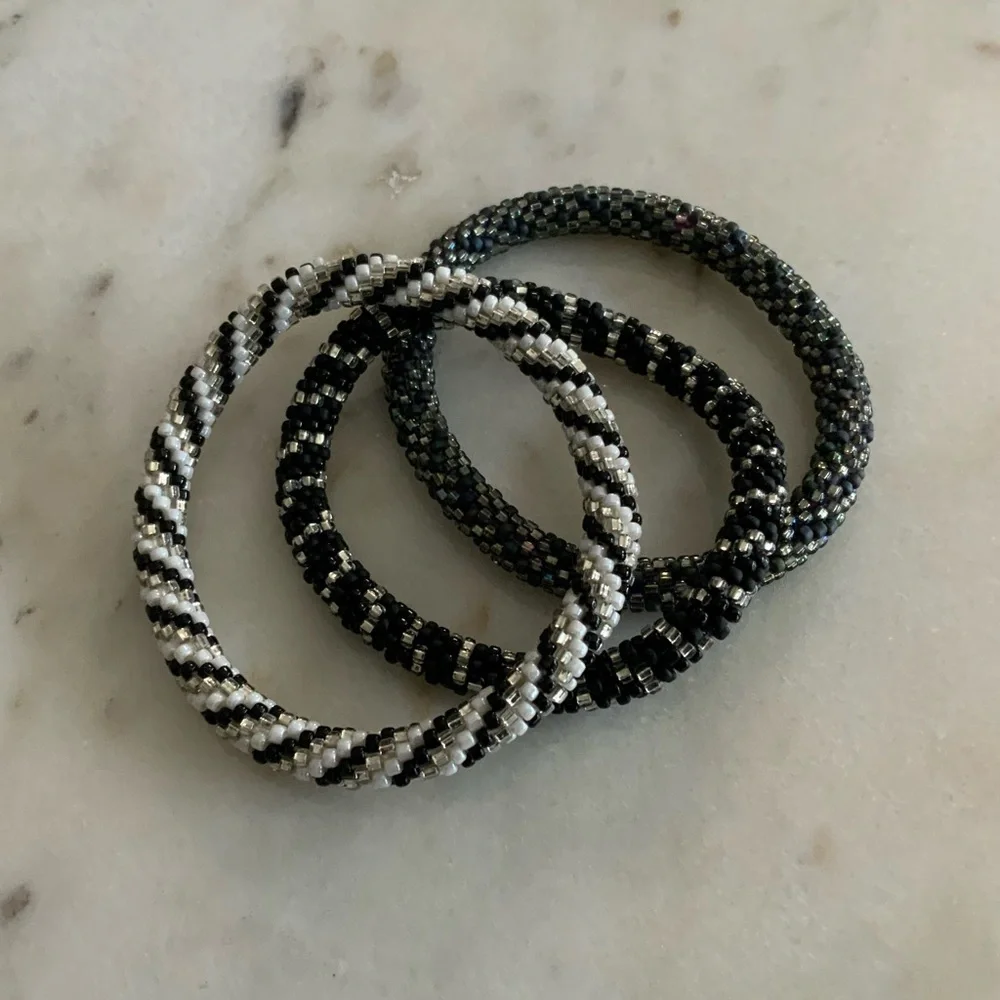 3 Beaded Bracelets - Picture 5 of 7
